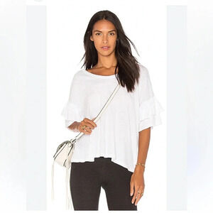 SUNDRY tee with ruffle detail sleeve